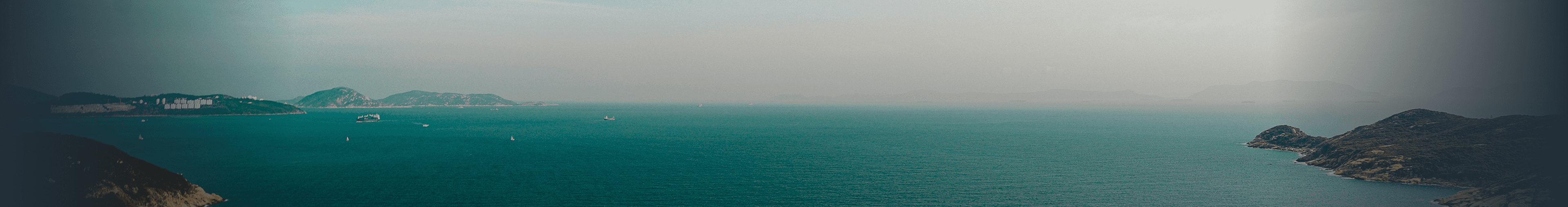 Image of a beautiful seascape with stats showing that 22,000 educational institutions, 9,000 public & non-profit organizations, 12,000 corporations, and millions of learners worldwide use Rosetta Stone.